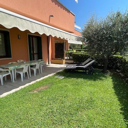 Super Rose Apartment Lazise Exterior photo